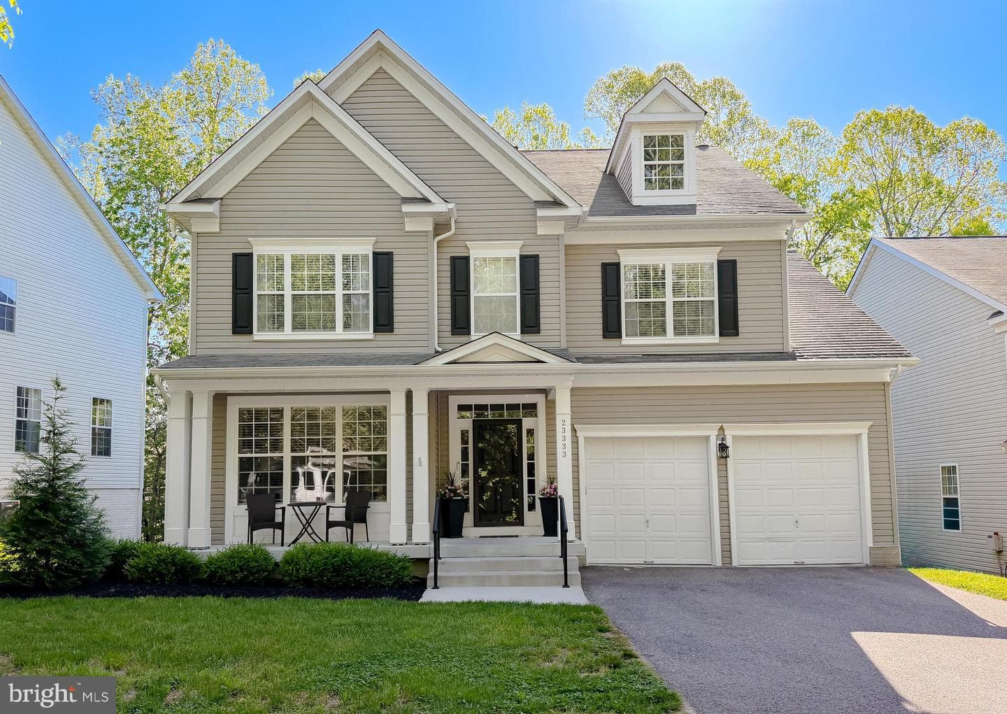 23333 Dianthus Way