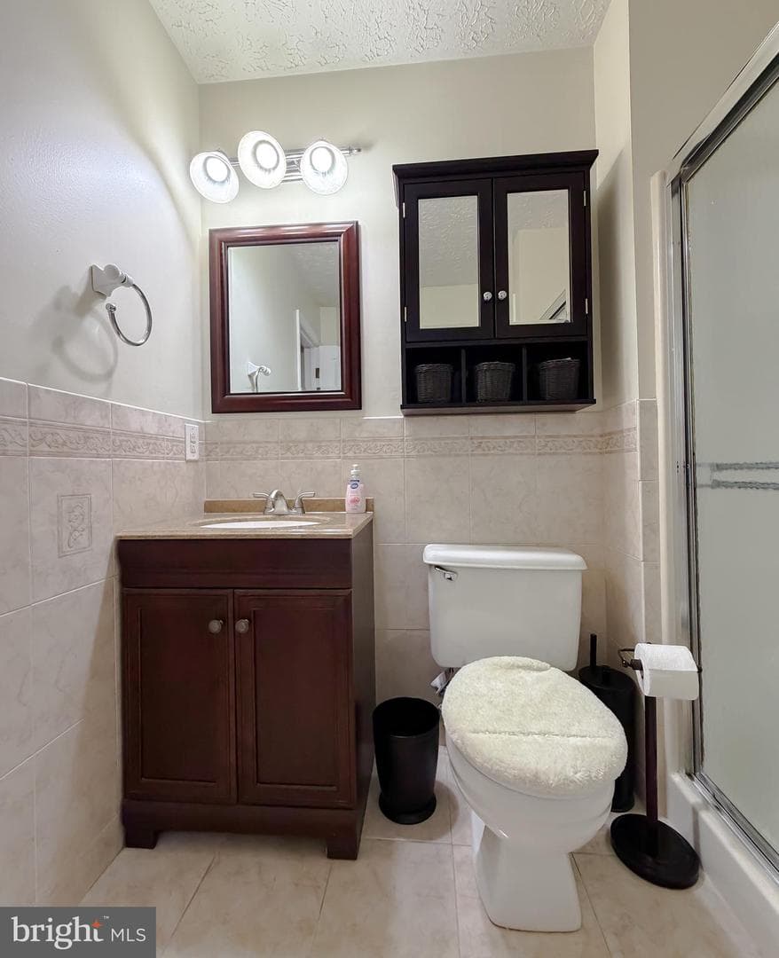 21293 Scarborough Drive photo 24