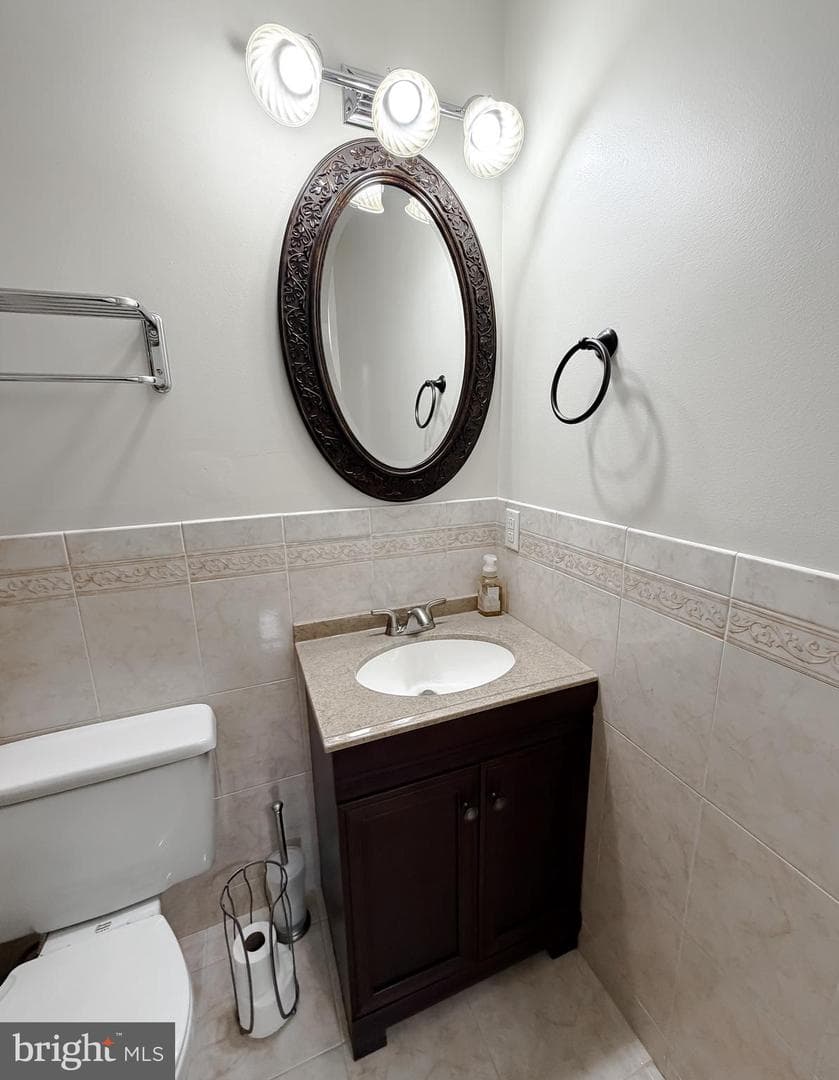 21293 Scarborough Drive photo 29