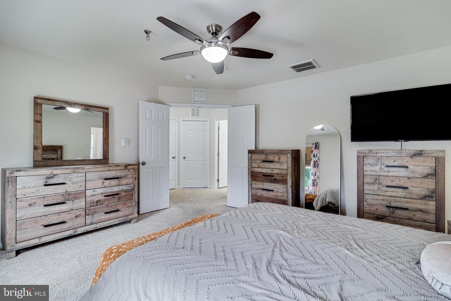 45546 Bethson Street photo 20
