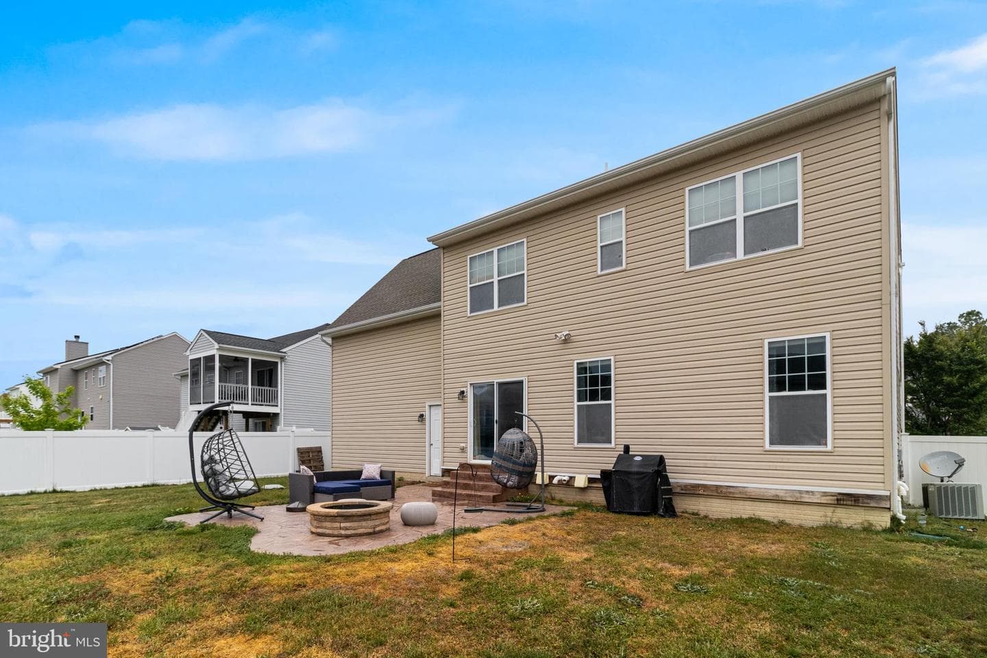 45546 Bethson Street photo 32