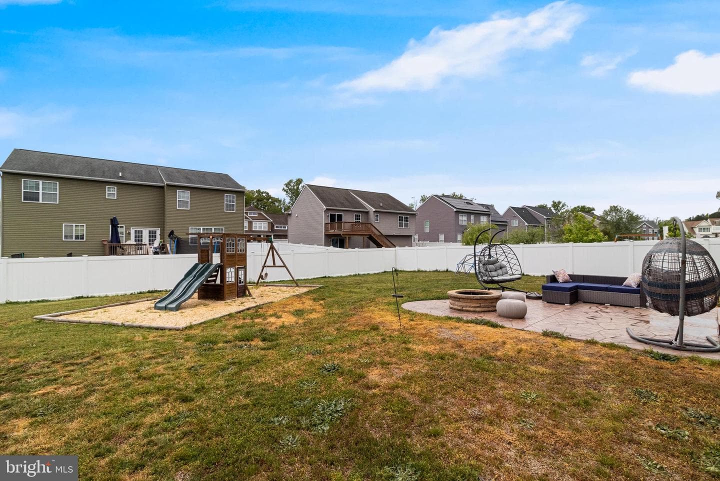 45546 Bethson Street photo 35