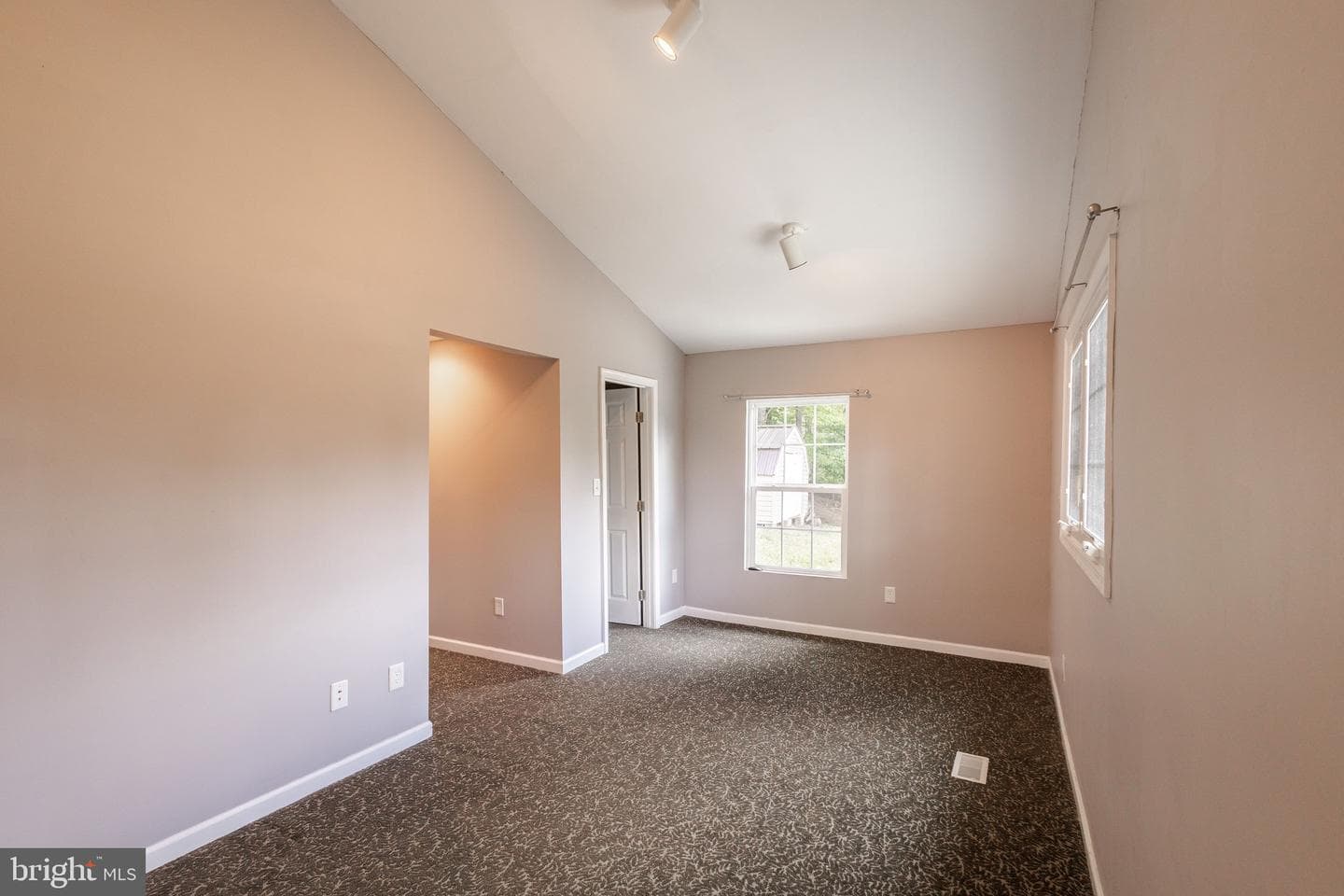 42205 Ridge Road photo 42