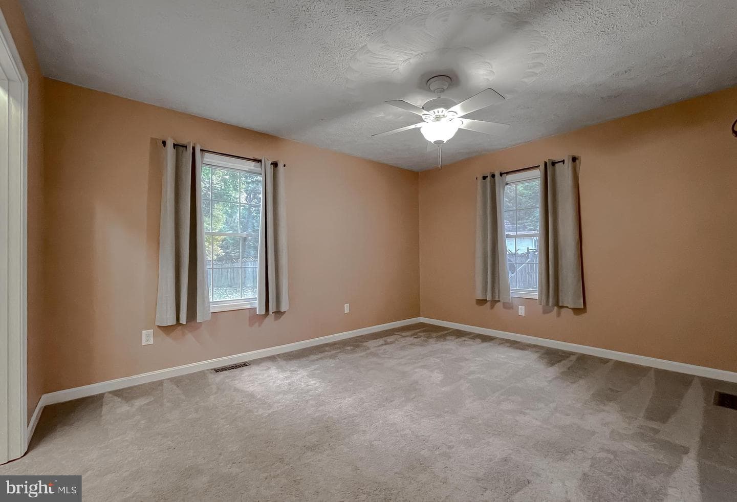 20601 Poppys Way photo 9