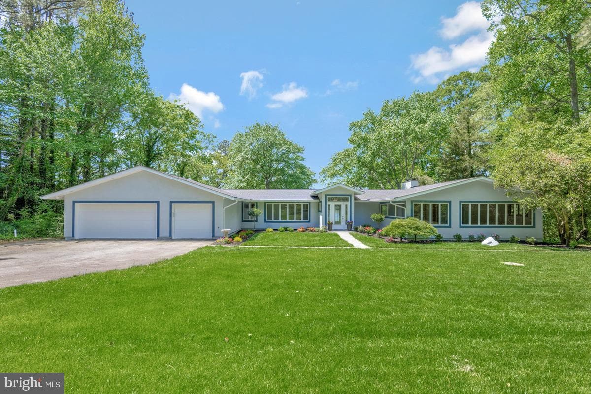 19393 N. Snow Hill Manor Road, Lexington Park