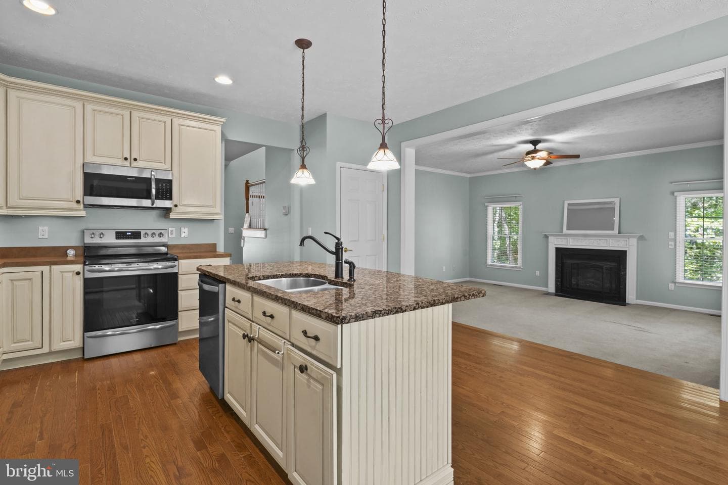23134 Clover Ridge Lane photo 6