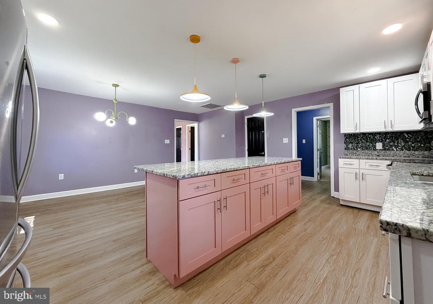 22381 Cedar Street photo 4