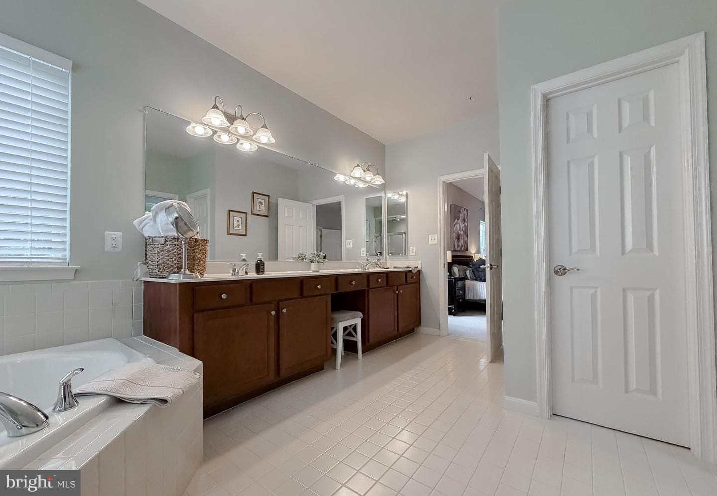 43980 Swift Fox Drive photo 29