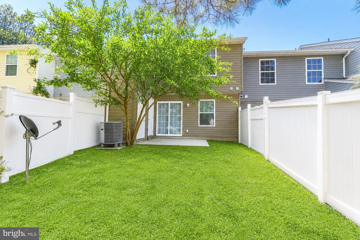 46078 Callas Way photo 4