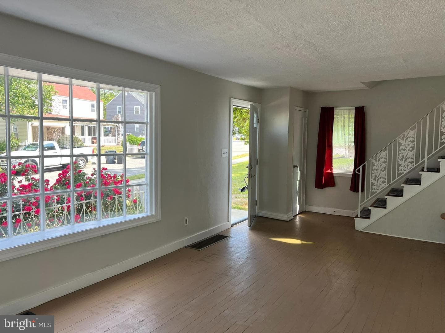 21730 Gambier Place photo 4