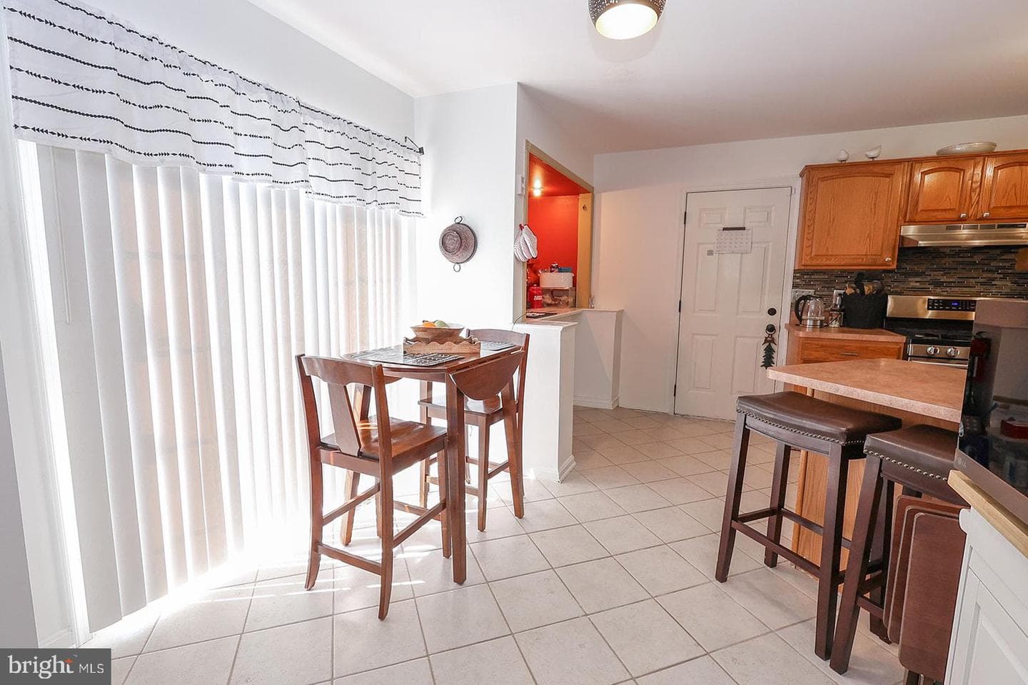 45525 Sunflower Street photo 19