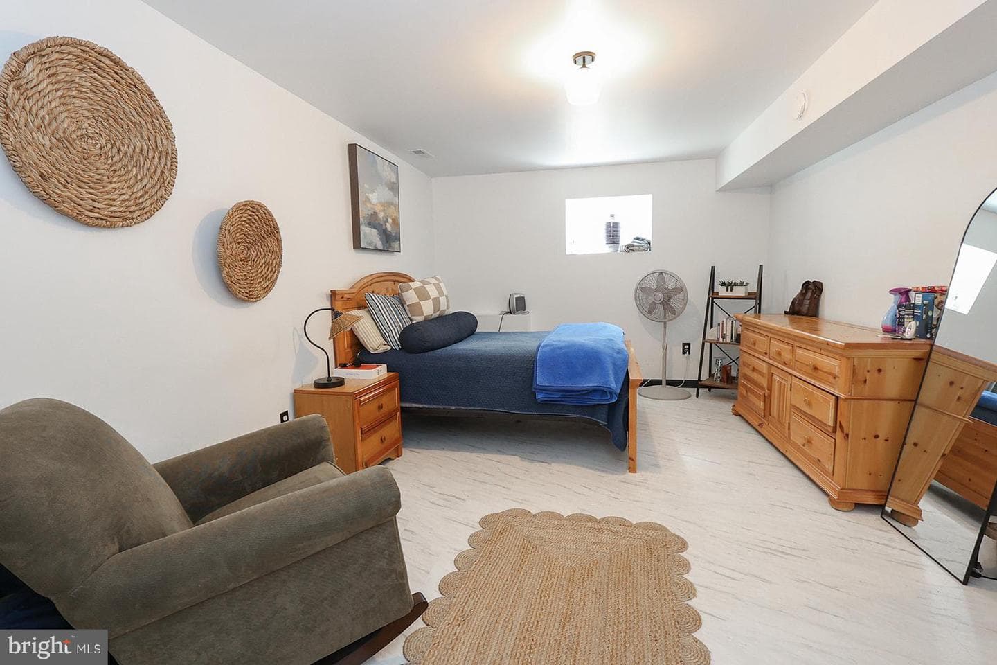 45525 Sunflower Street photo 49