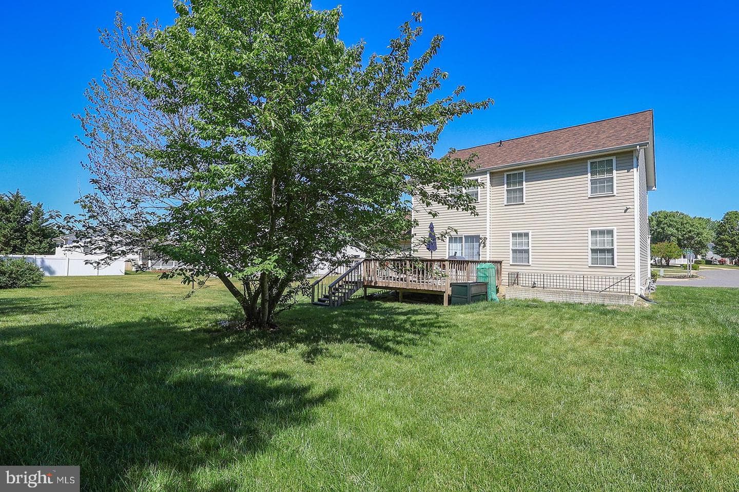 45525 Sunflower Street photo 64