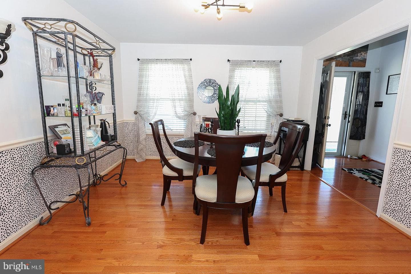 45525 Sunflower Street photo 8