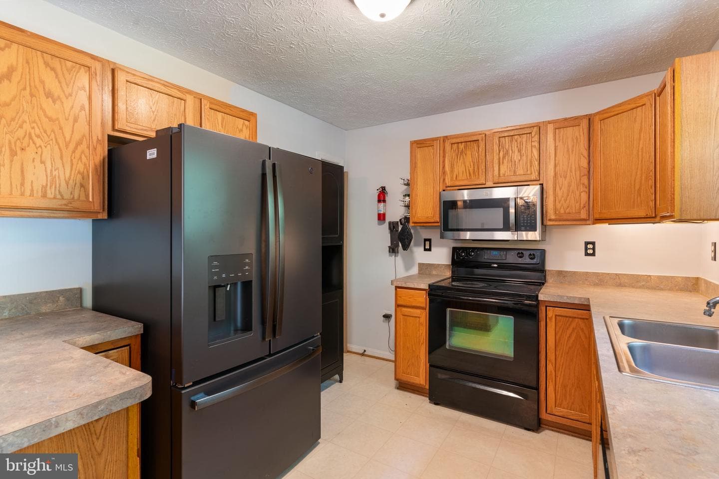 37362 E Spicer Drive photo 15