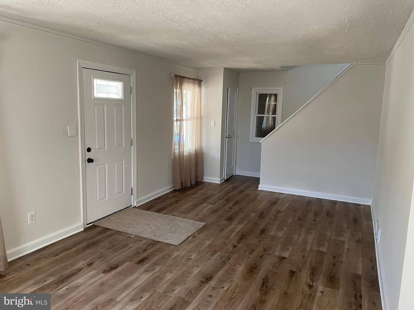 21724 Suwanne Place photo 3