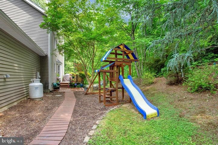 30060 Forest View Lane photo 16