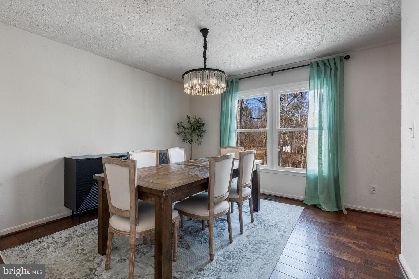 30060 Forest View Lane photo 23
