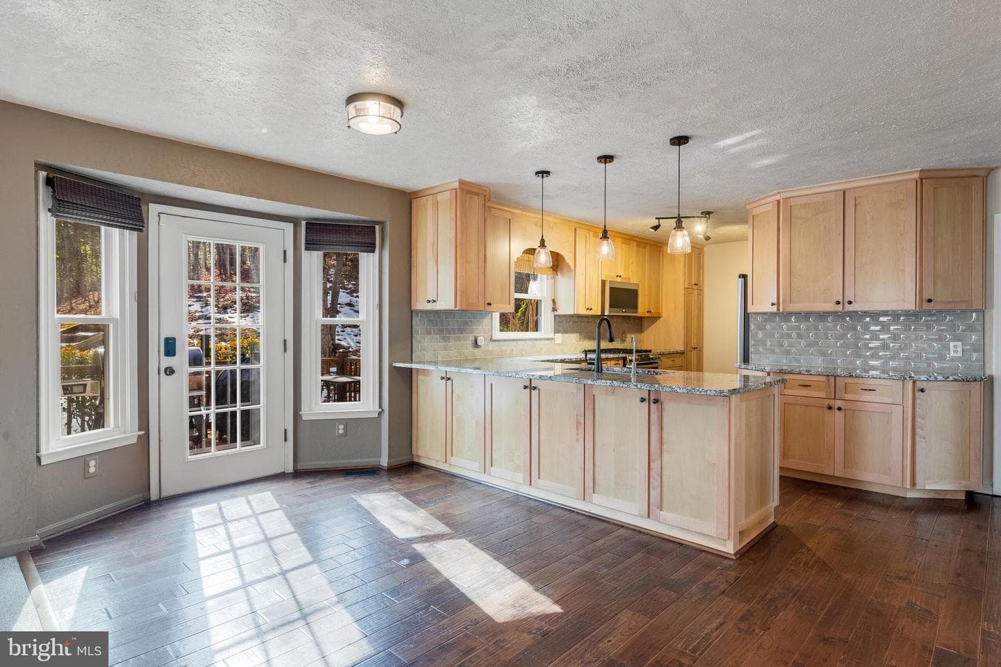 30060 Forest View Lane photo 5