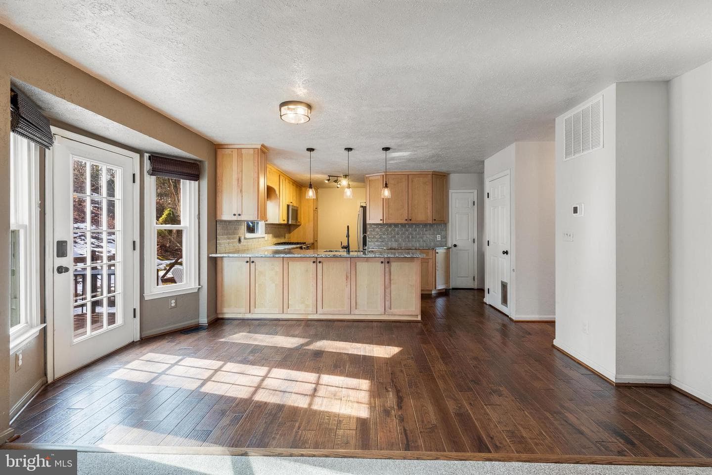30060 Forest View Lane photo 9