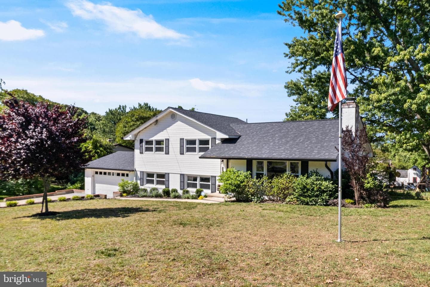 21807 Potomac View Drive photo 2