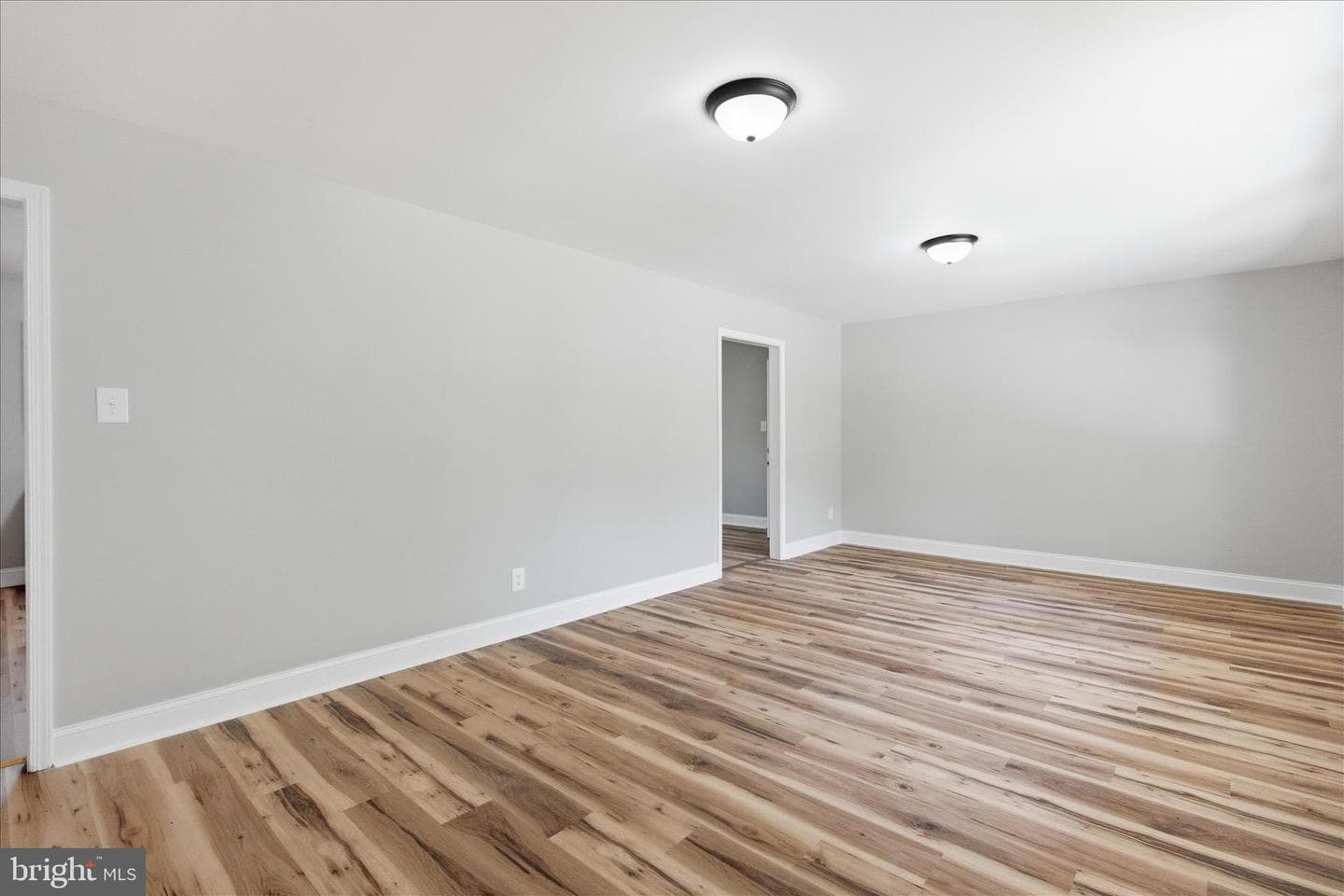 22330 Macon Court photo 11
