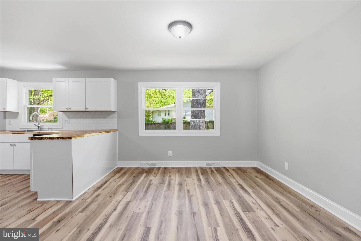 22330 Macon Court photo 12