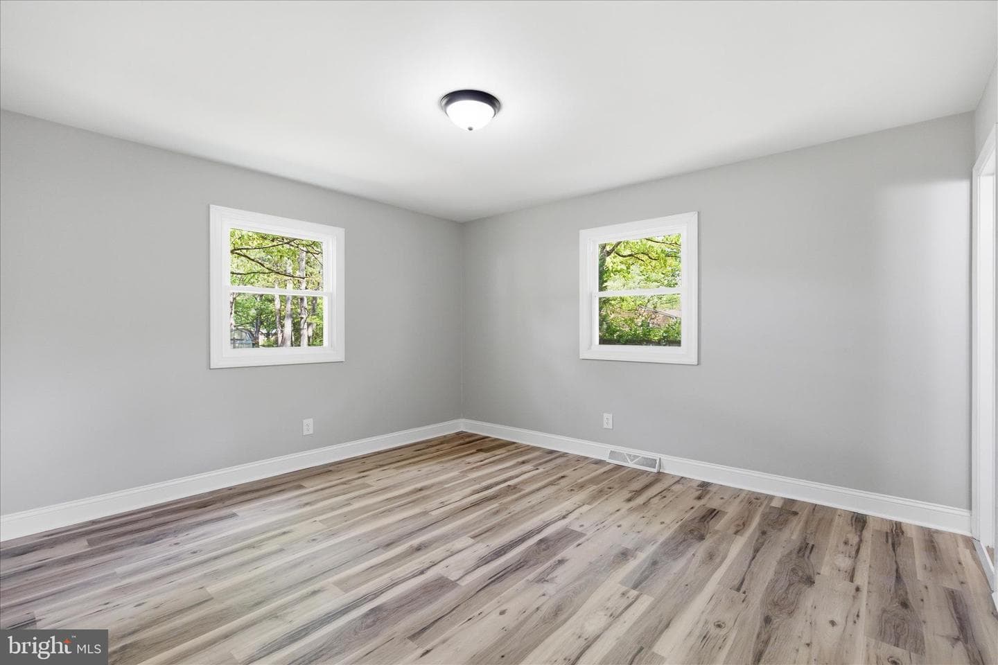 22330 Macon Court photo 18