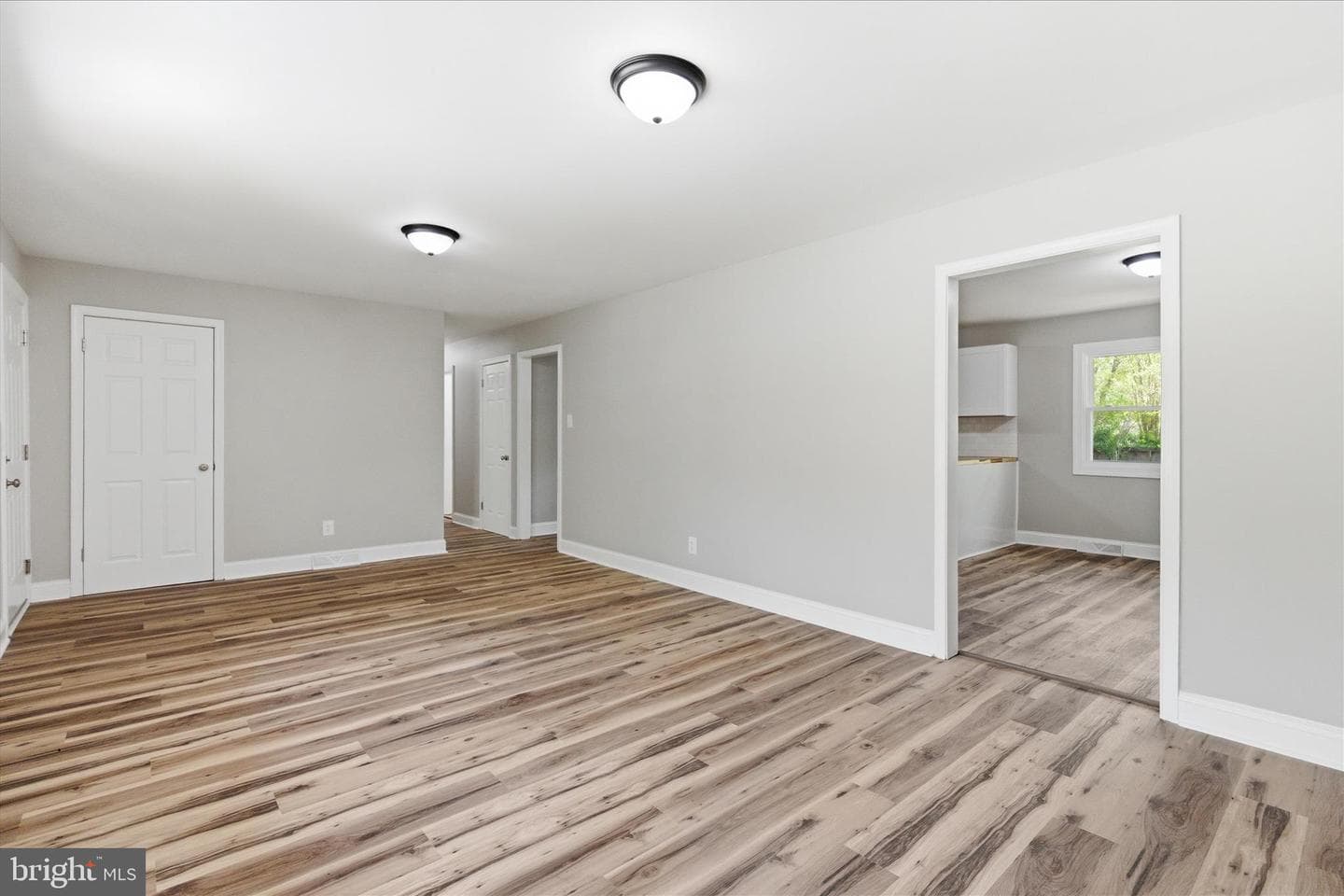 22330 Macon Court photo 9