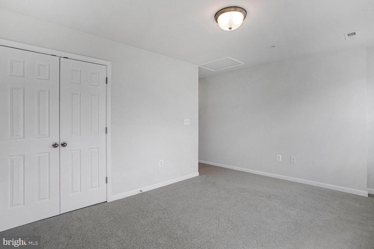 22218 Norris Woods St photo 17