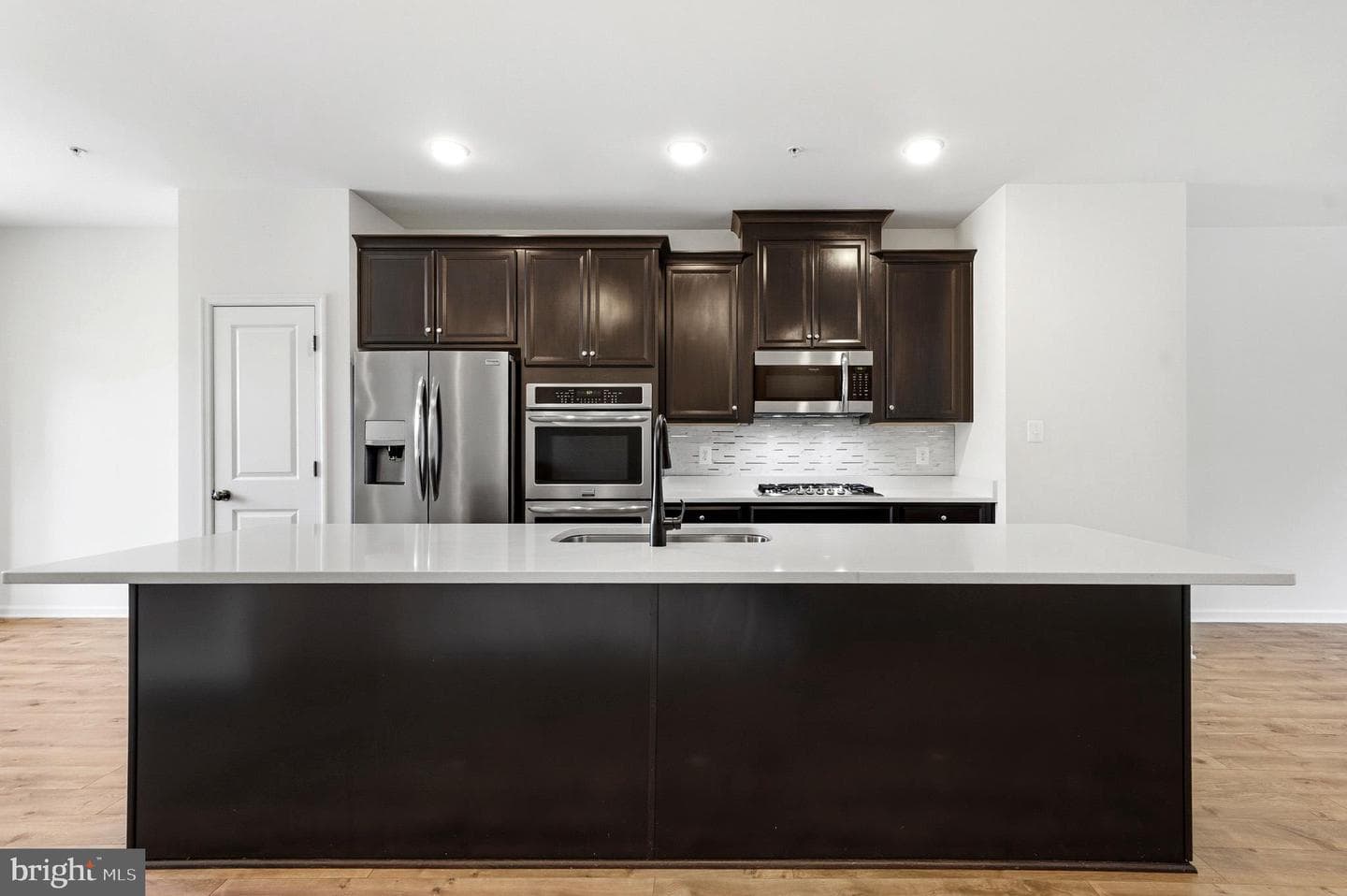 22946 Mountain Laurel Lane photo 8