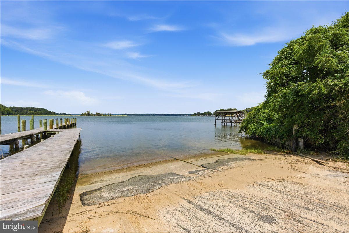40067 Dockser Drive photo 34
