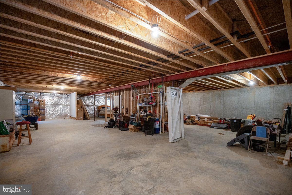 22405 Hood Lane photo 57