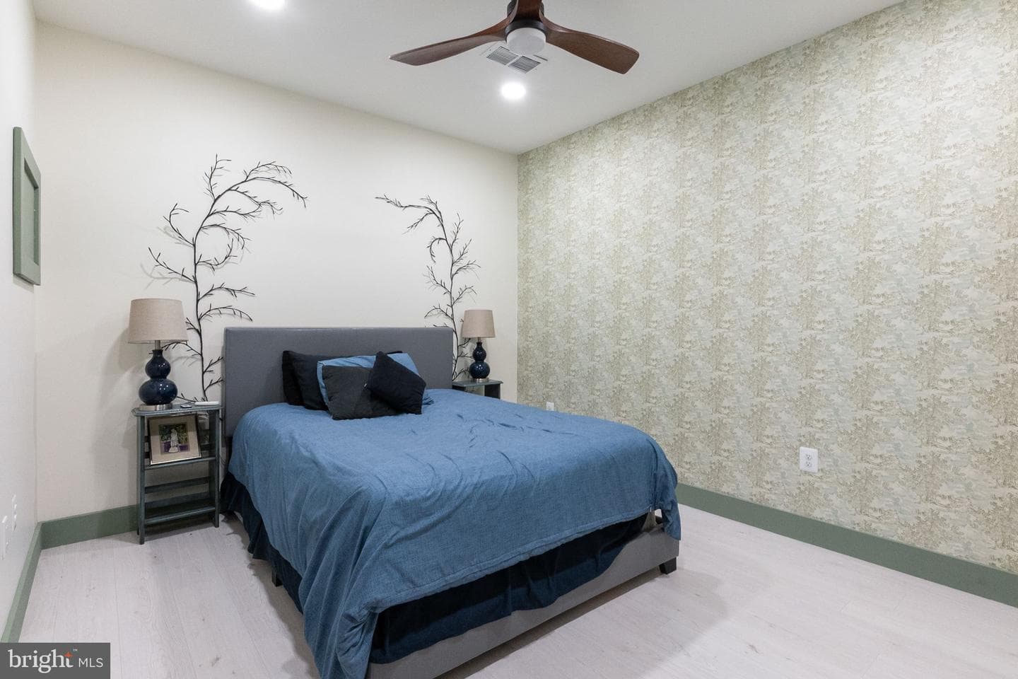 46105 Seabiscuit Court photo 31