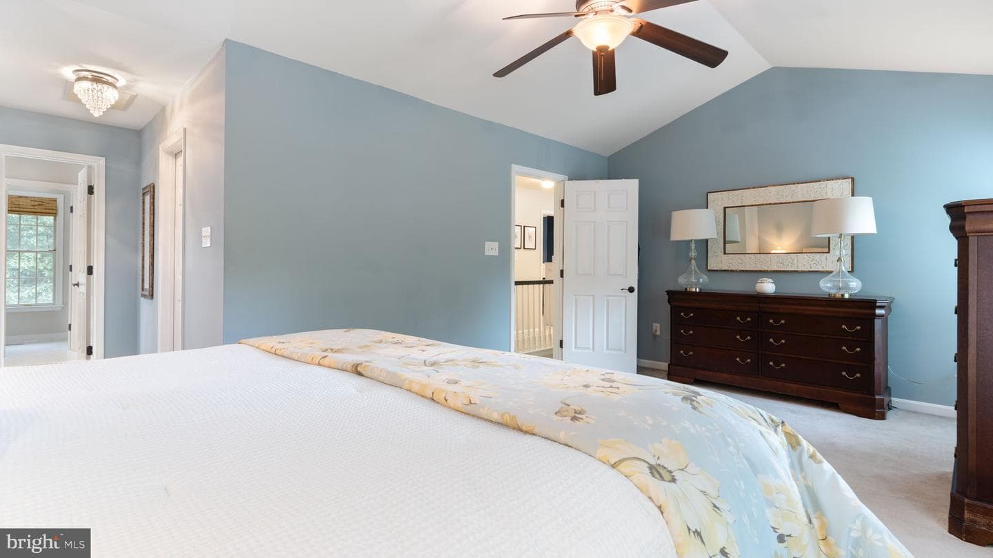 21822 Riviera Court photo 37