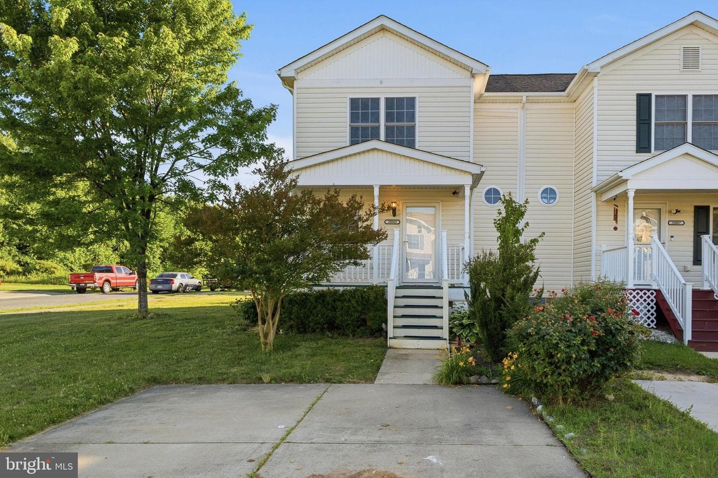 20803 Primrose Court photo 2
