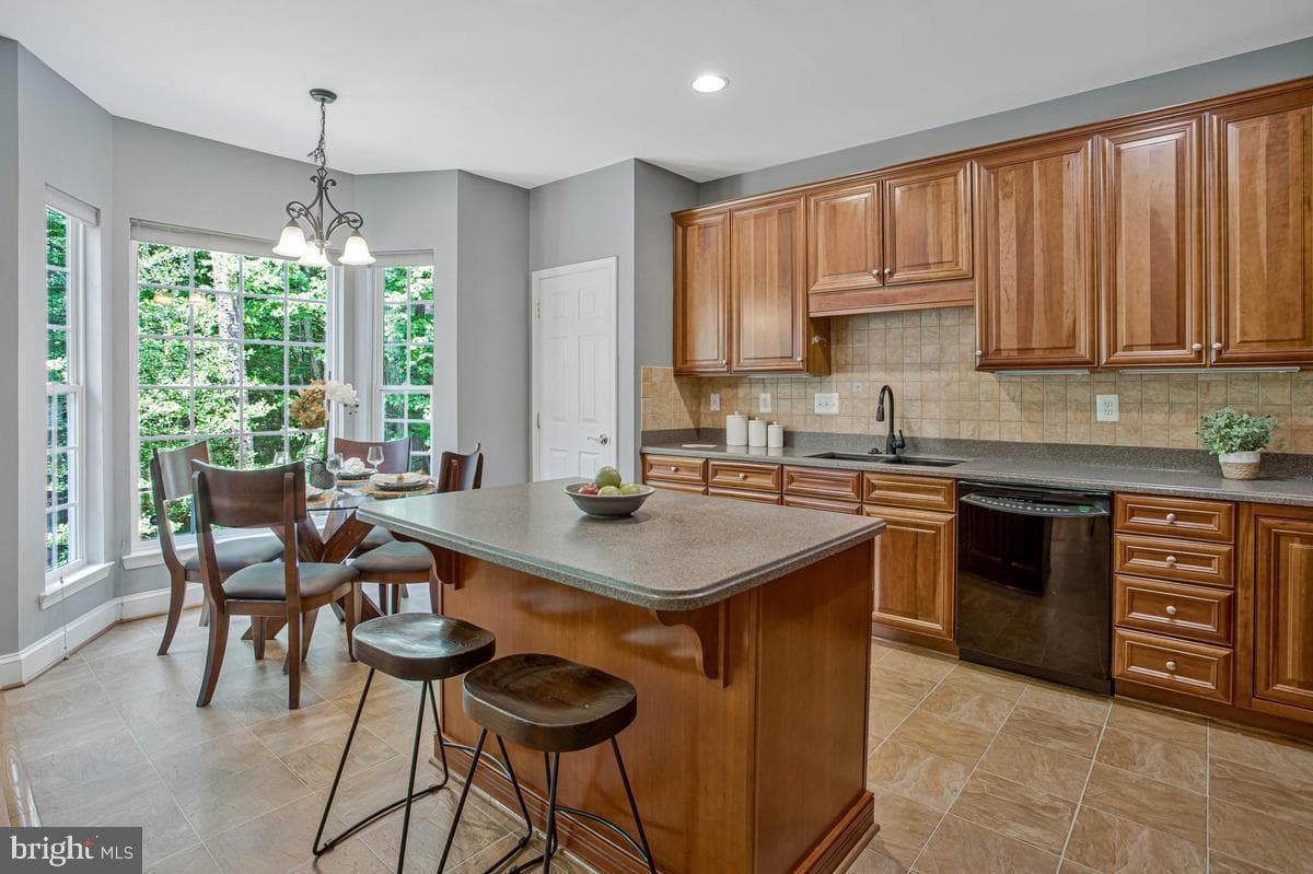 23435 Aster Way photo 7