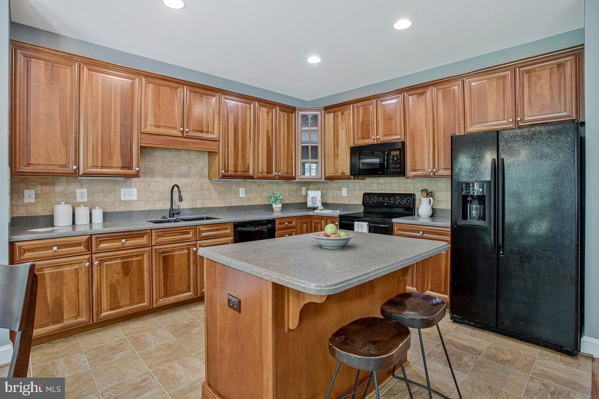 23435 Aster Way photo 8