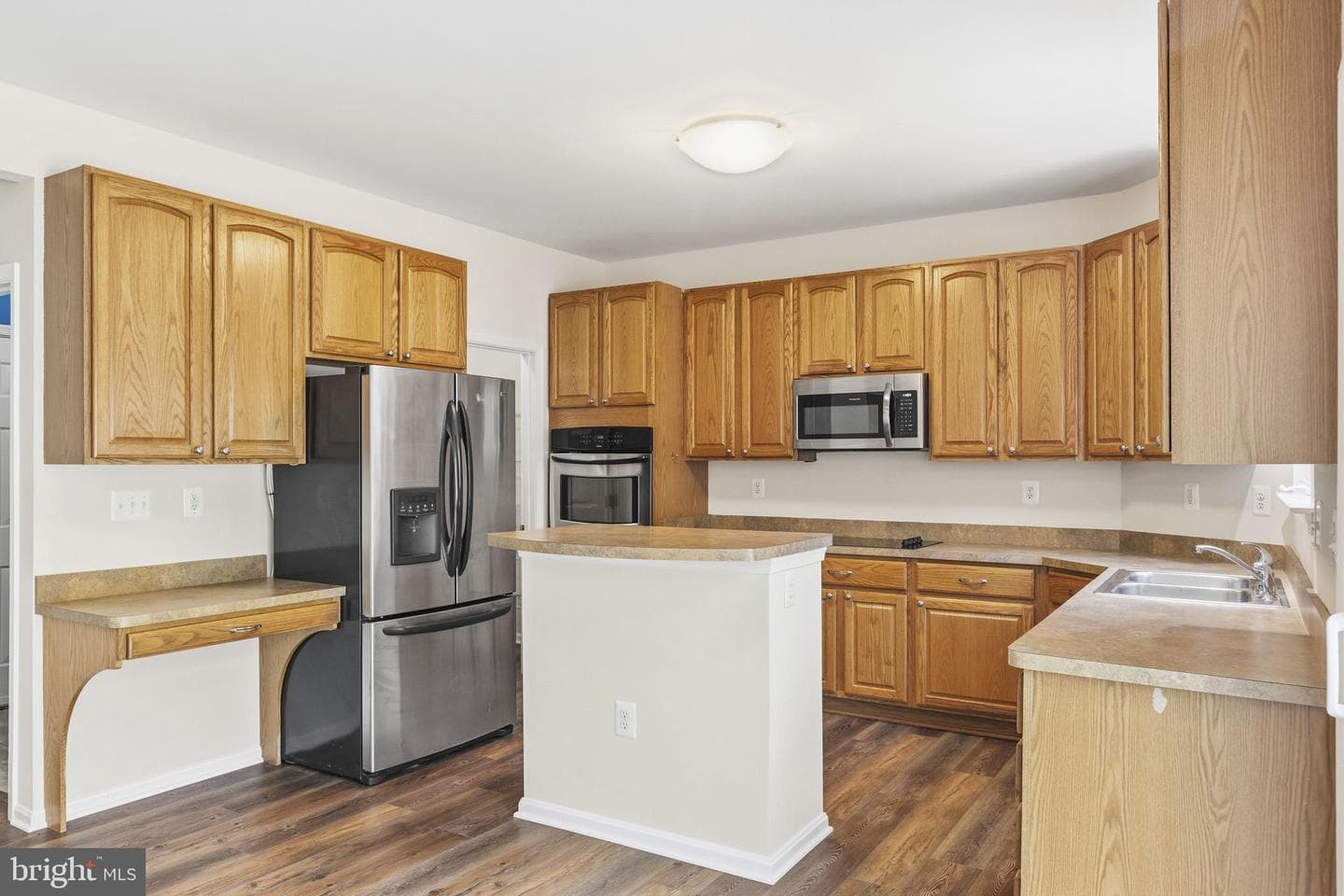 23636 Gunnell Drive photo 9