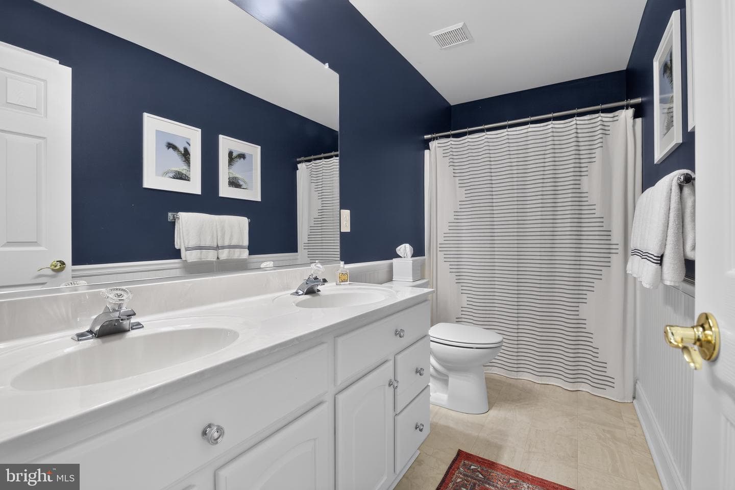 22856 White Swan Way photo 40