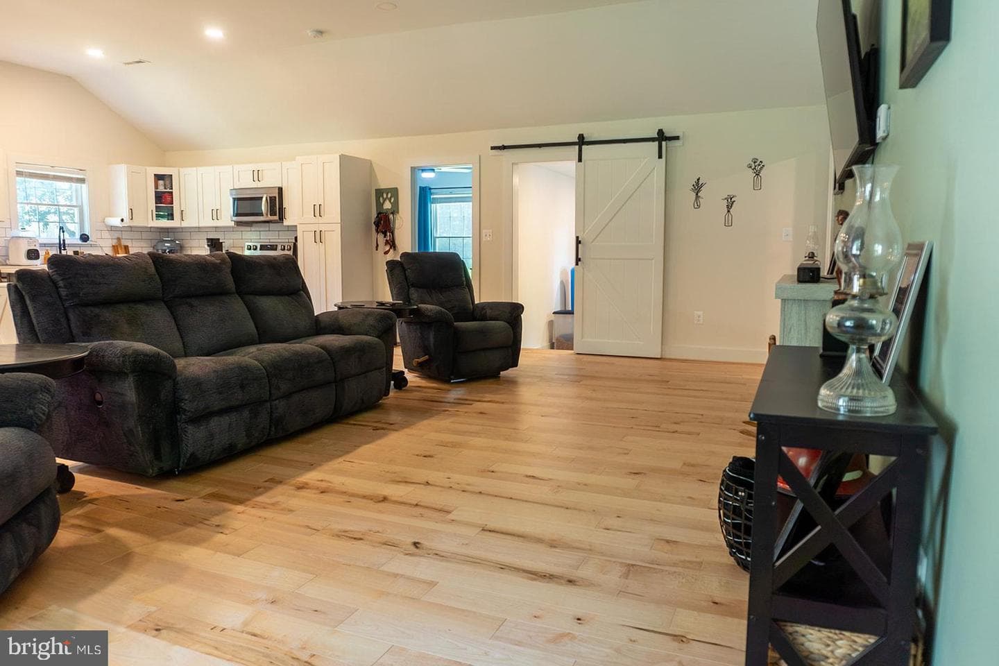 23898 Speith Road photo 17