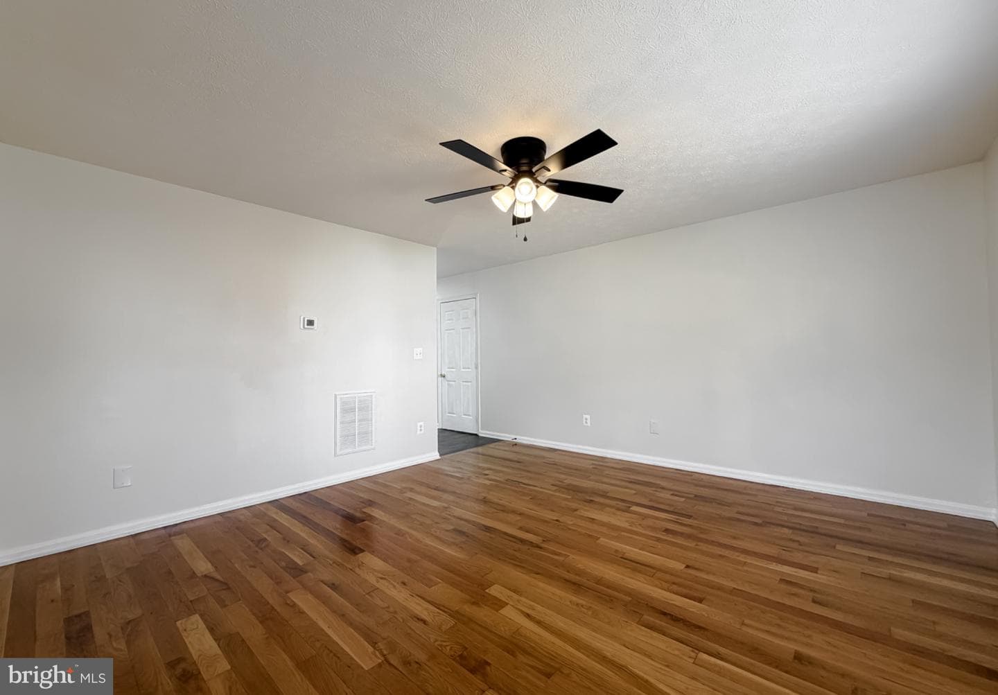 22513 Castle Pollard Way photo 10
