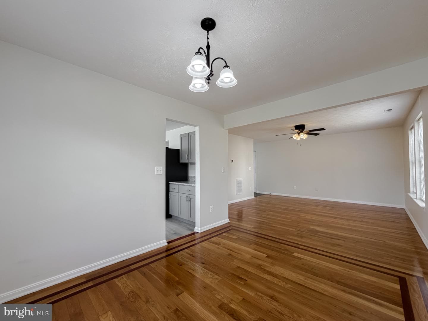 22513 Castle Pollard Way photo 13