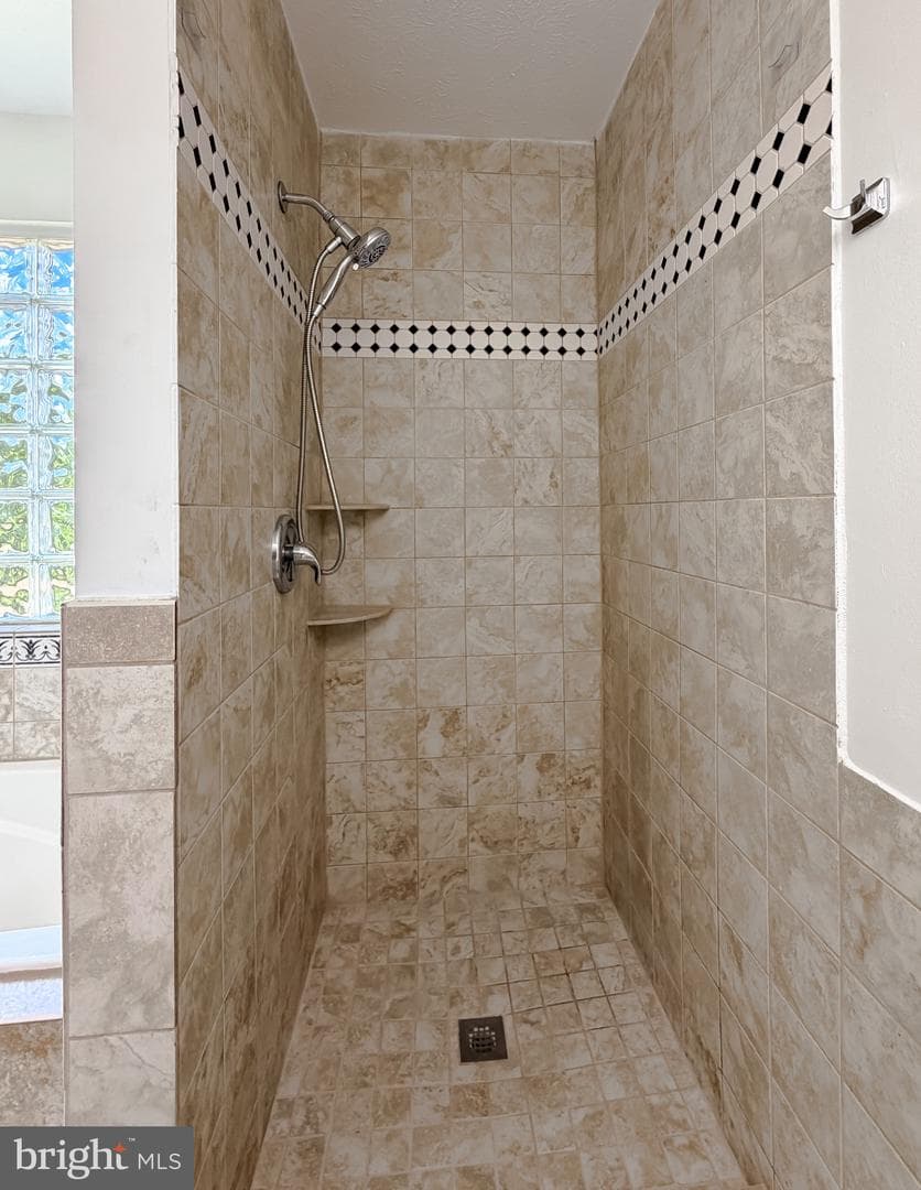 22513 Castle Pollard Way photo 38