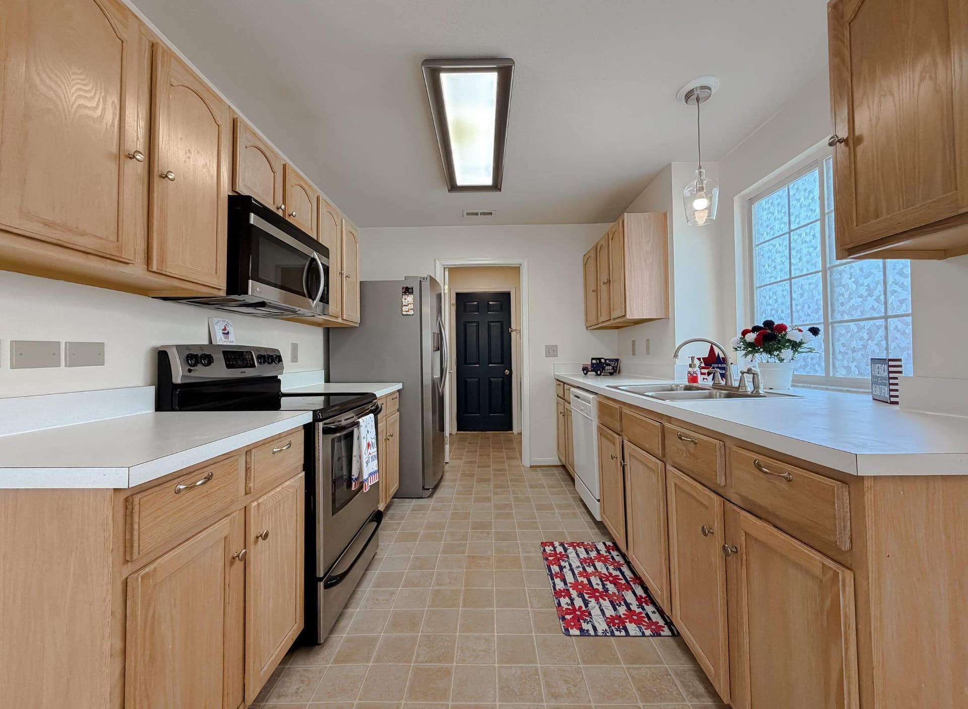 22702 Athlone Drive photo 8