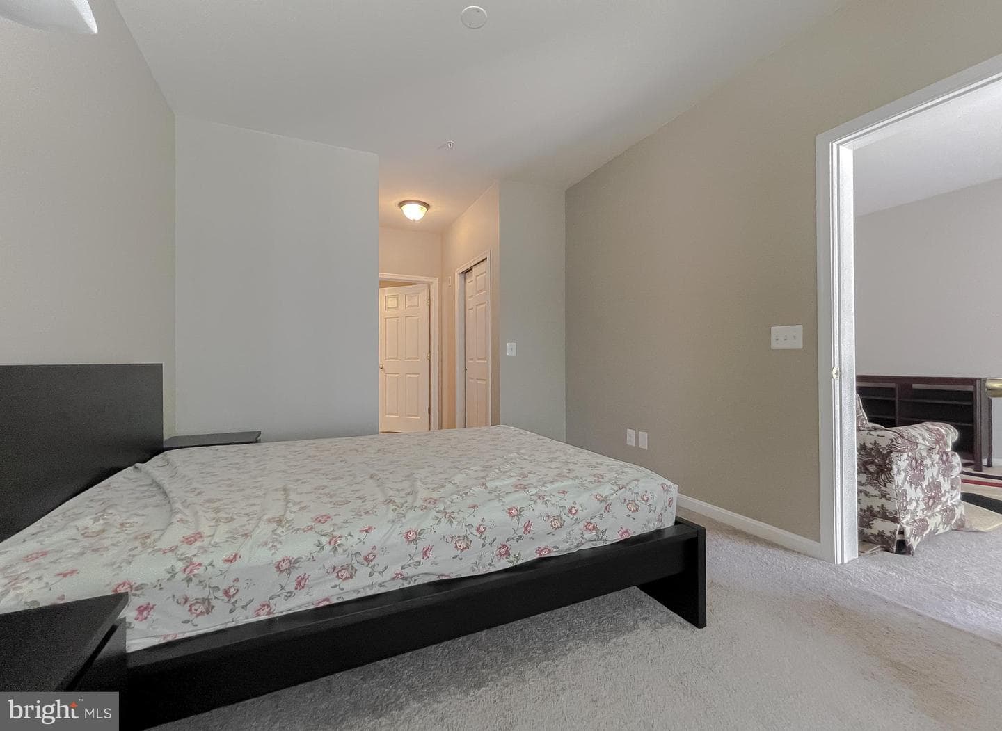 23520 F D R Blvd # 205 photo 18