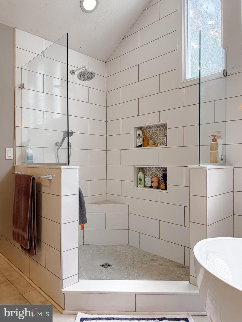 23118 Silverberry Way photo 30