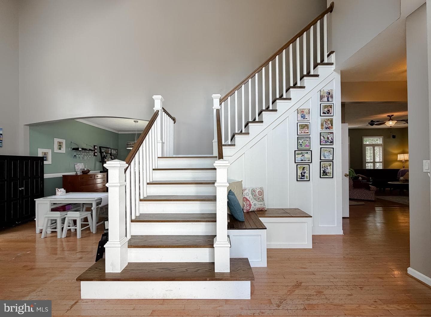 23118 Silverberry Way photo 4