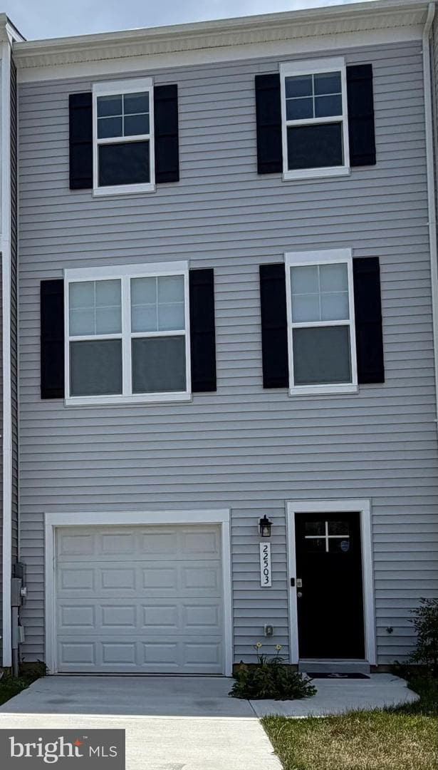 22503 E Maxine Way, Great Mills