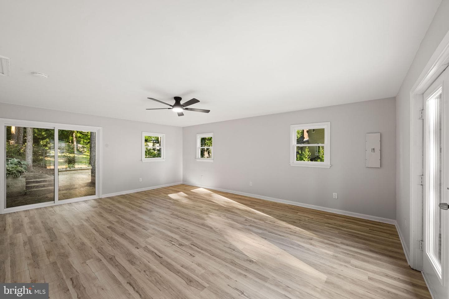 21428 Morris Drive photo 25